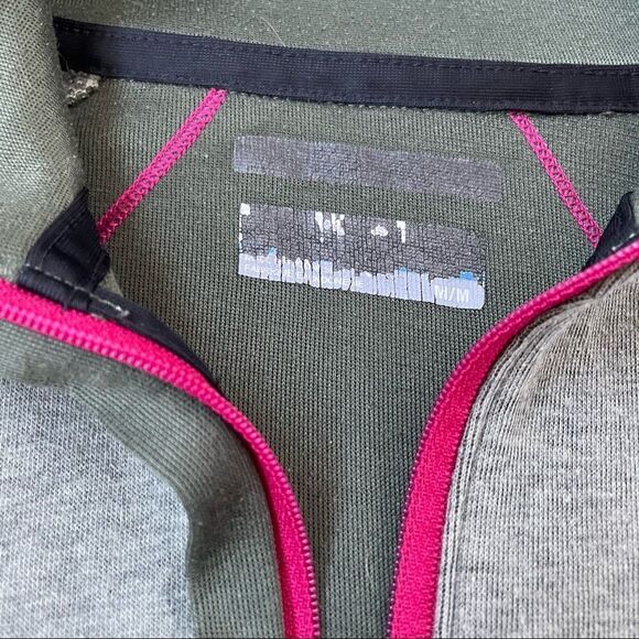 Columbia Army Green Pullover  - Picture 2 of 3